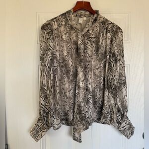 2 for $30 sale; Joie snake skin print hidden button long sleeve Blouse - S